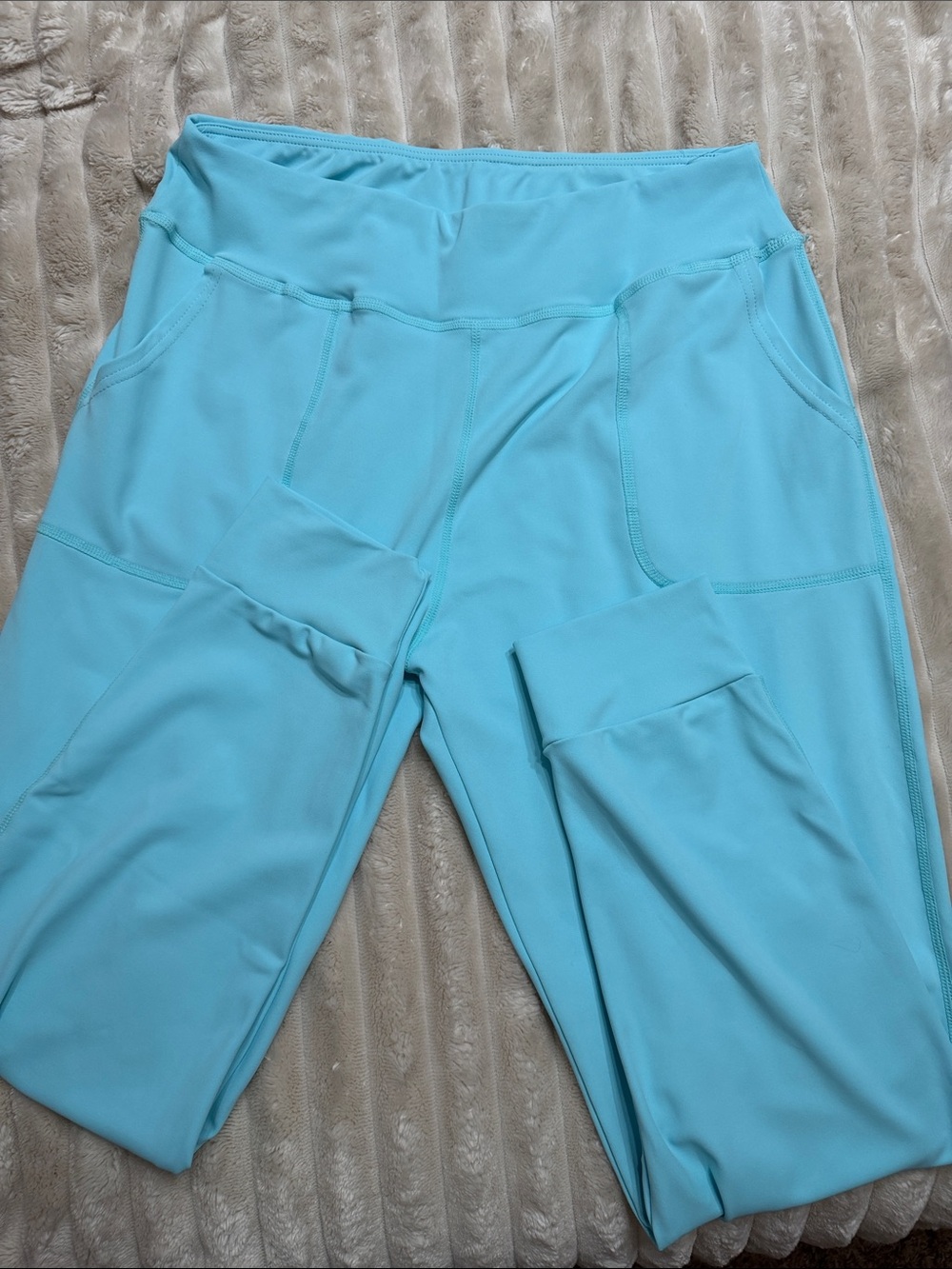 Essentials Light Aqua Active Pocket Leggings - Women